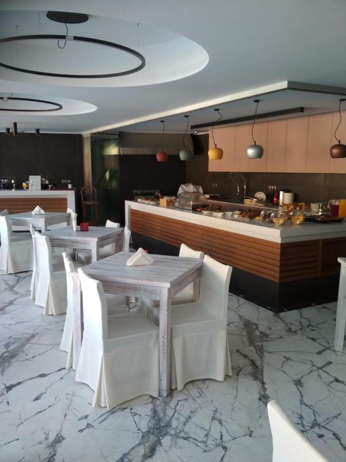 Petra Hotel Agia Galini  Luaran gambar