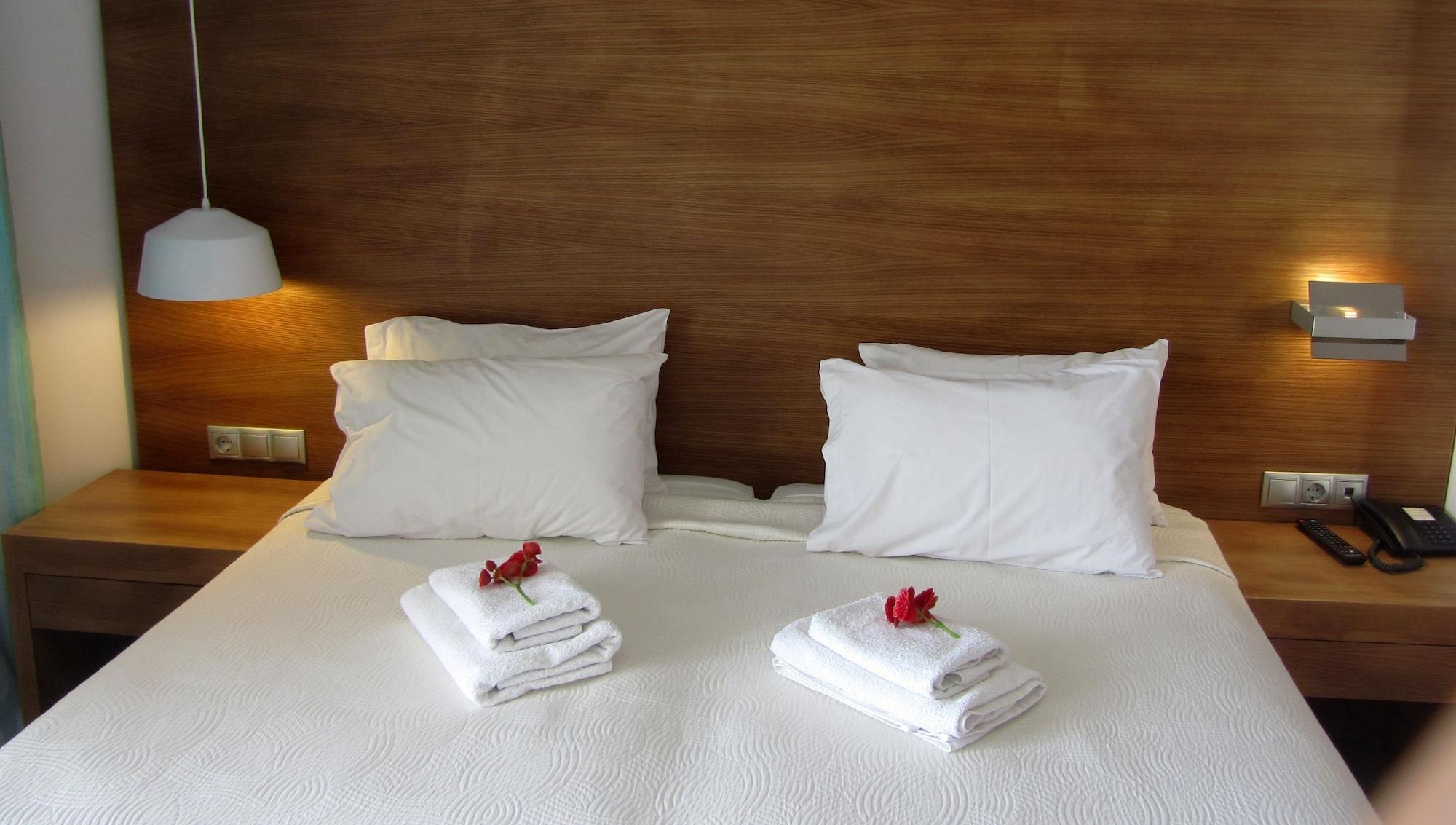 Petra Hotel Agia Galini  Luaran gambar