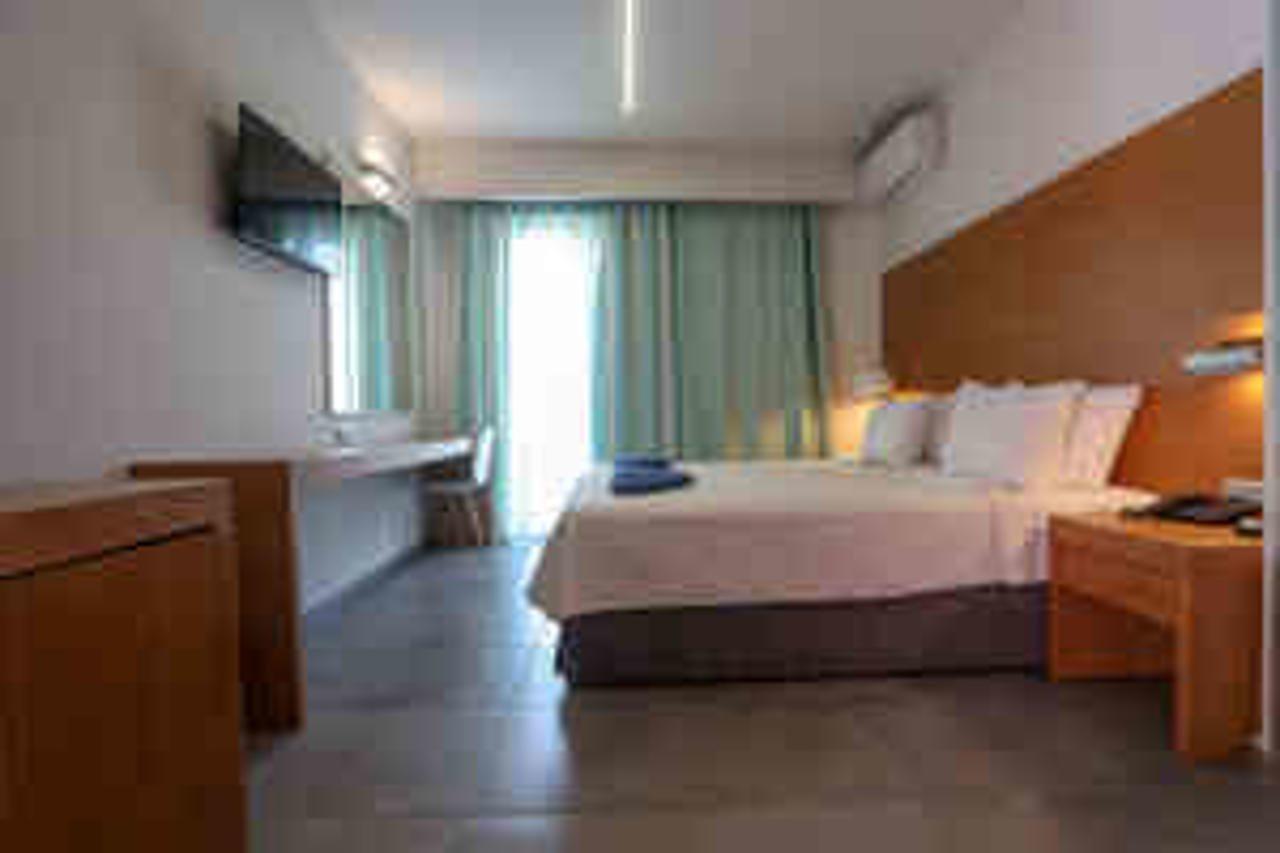 Petra Hotel Agia Galini  Luaran gambar