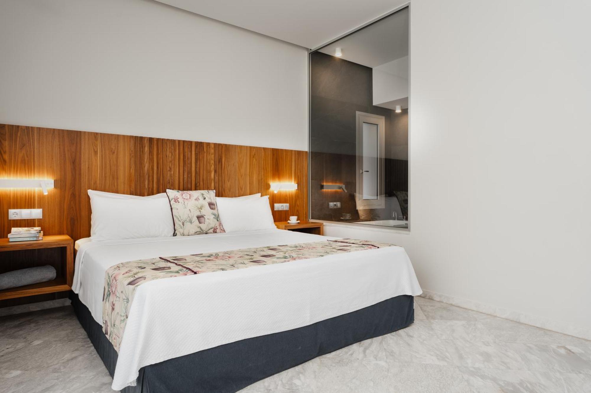 Petra Hotel Agia Galini  Luaran gambar