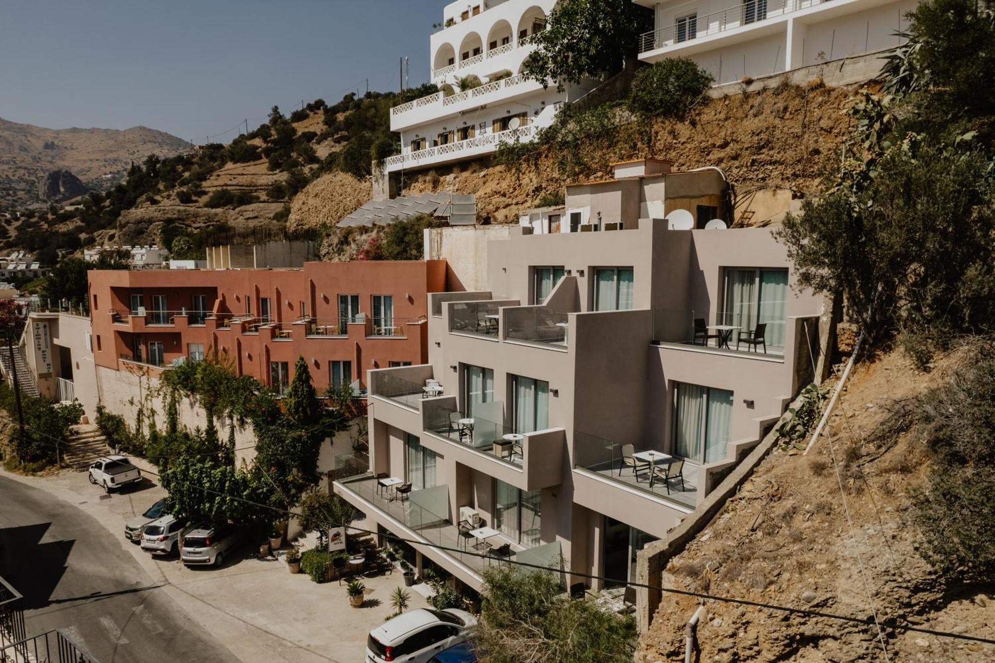 Petra Hotel Agia Galini  Luaran gambar