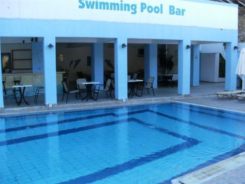 Petra Hotel Agia Galini  Luaran gambar